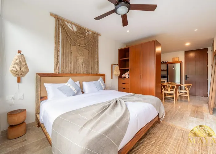Nhoa 306a Lux 2br Jungle View Aldea Zama